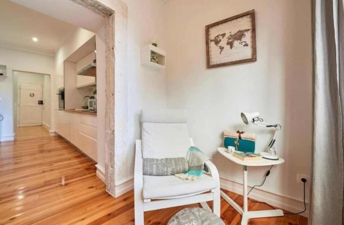 Apartamento T1 para Venda em Santo António Foto 22