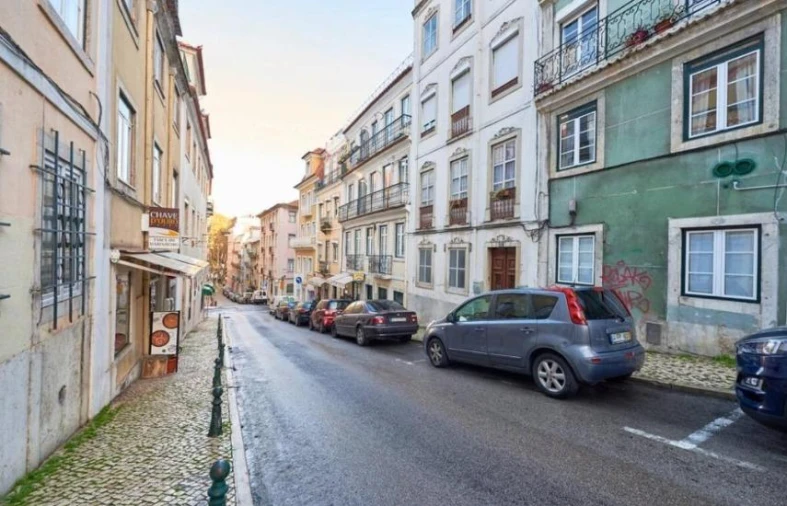 Apartamento T1 para Venda em Santo António Foto 25