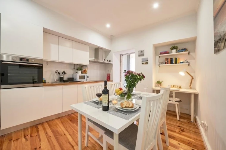 Apartamento T1 para Venda em Santo António Foto 5