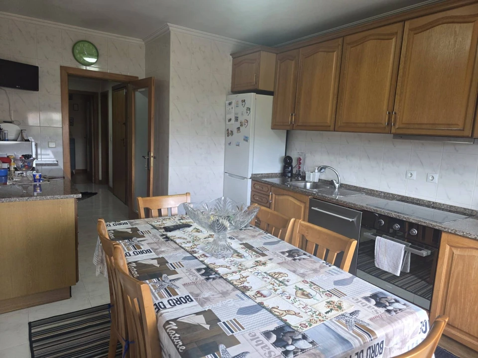 Apartamento T3 para Venda em São João de Ver Foto 4