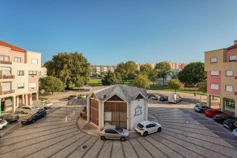 Apartamento T3 para Venda em Baixa da Banheira e Vale da Amoreira Foto 5