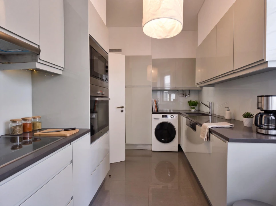 Apartamento T2 para Venda em Misericórdia Foto 7