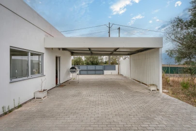 Moradia T3 para Venda em Abitureiras