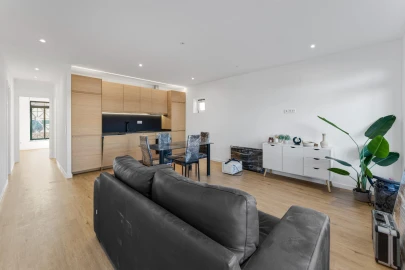 Apartamento T2 para Venda em Agualva e Mira-Sintra