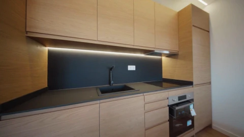 Apartamento T2 para Venda em Agualva e Mira-Sintra