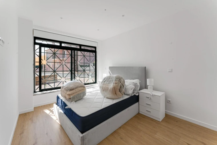 Apartamento T2 para Venda em Agualva e Mira-Sintra Foto 6