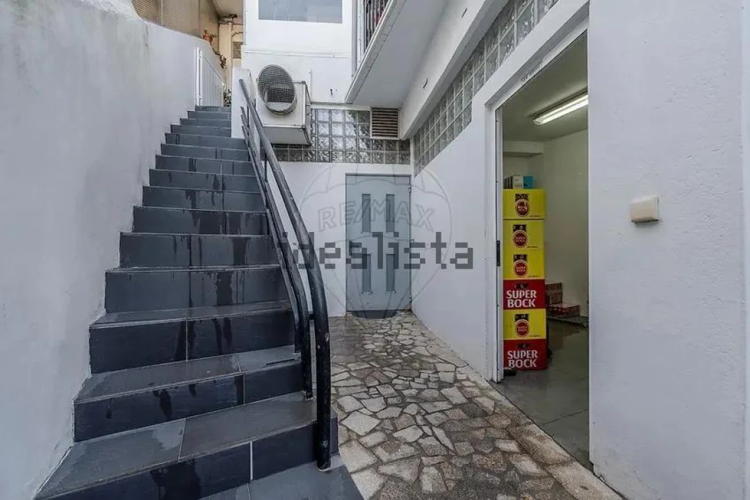 Negócio para Venda em Cedofeita, Santo Ildefonso, Sé, Miragaia, São Nicolau e Vitória Foto 6