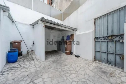 Negócio para Venda em Cedofeita, Santo Ildefonso, Sé, Miragaia, São Nicolau e Vitória