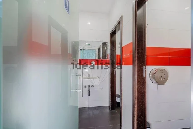 Negócio para Venda em Cedofeita, Santo Ildefonso, Sé, Miragaia, São Nicolau e Vitória Foto 16
