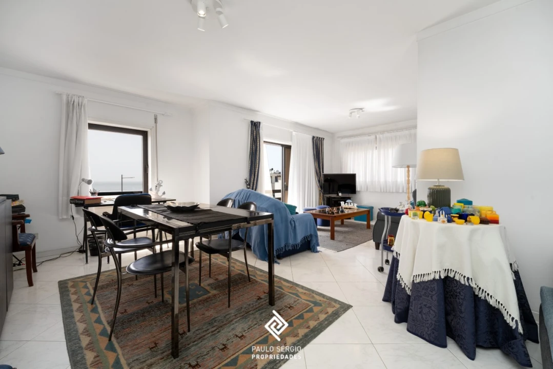 Apartamento T2 para Venda em Espinho Foto 8