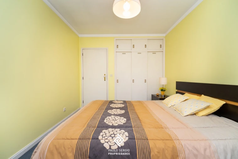 Apartamento T2 para Venda em Espinho Foto 17