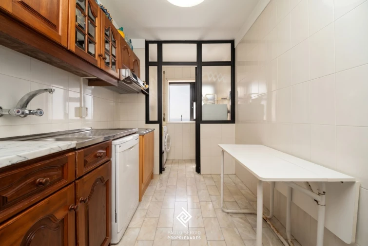 Apartamento T2 para Venda em Espinho Foto 20