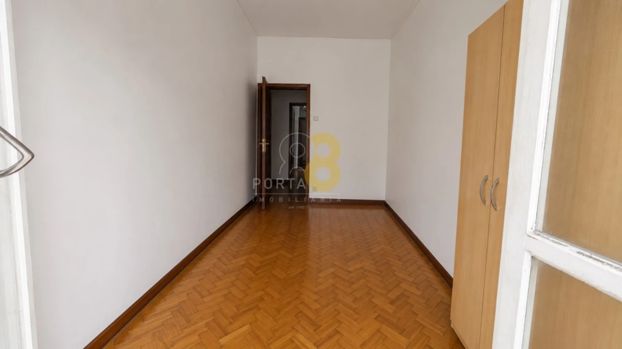 Apartamento T2 para Venda em Cedofeita, Santo Ildefonso, Sé, Miragaia, São Nicolau e Vitória Foto 8