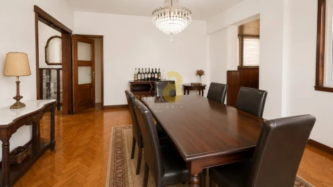 Apartamento T2 para Venda em Cedofeita, Santo Ildefonso, Sé, Miragaia, São Nicolau e Vitória