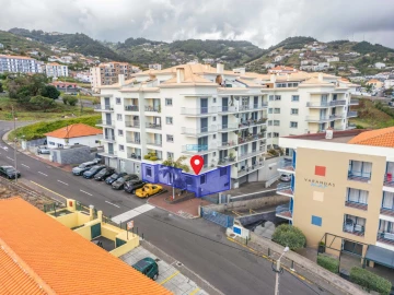 Loja para Venda em Caniço