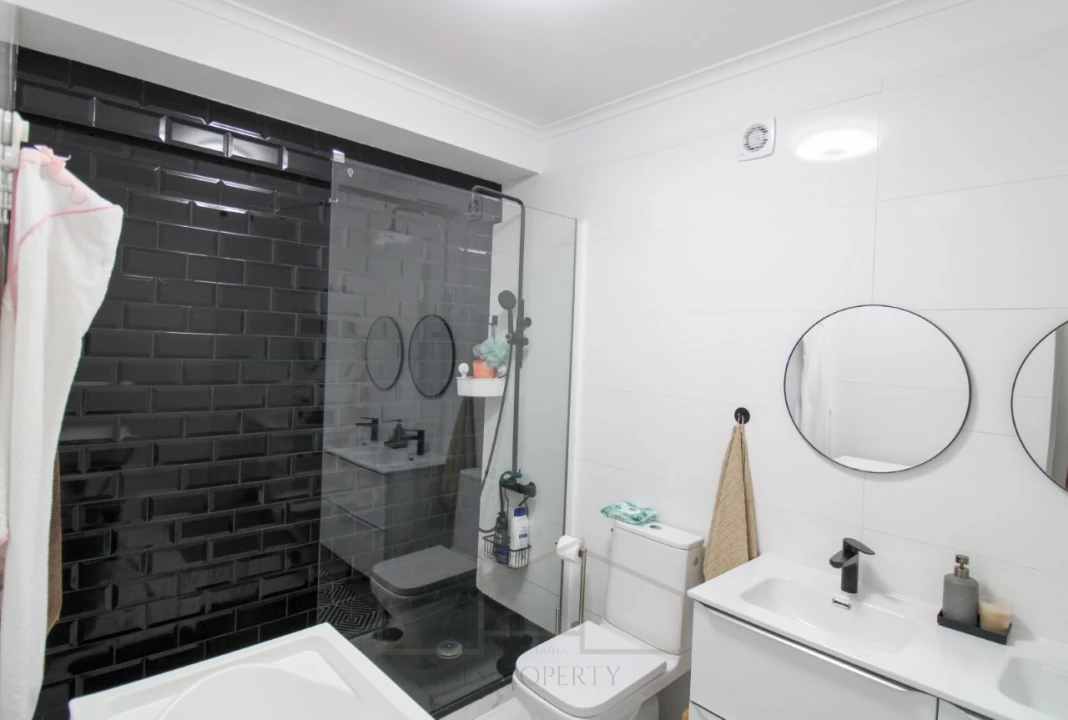 Apartamento T2 para Venda em Mina de Água Foto 14