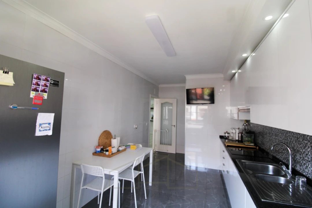 Apartamento T2 para Venda em Mina de Água Foto 23
