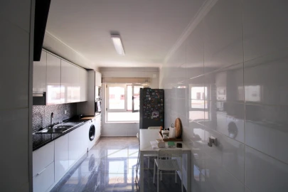 Apartamento T2 para Venda em Mina de Água