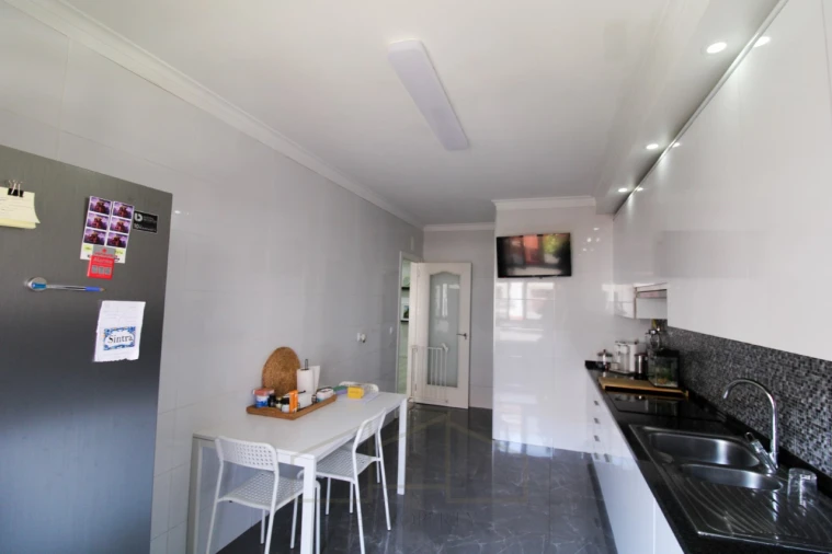 Apartamento T2 para Venda em Mina de Água Foto 23