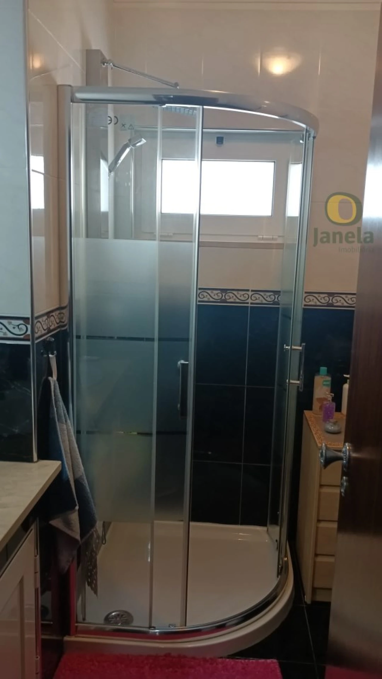 Apartamento T1 para Venda em Quarteira Foto 4