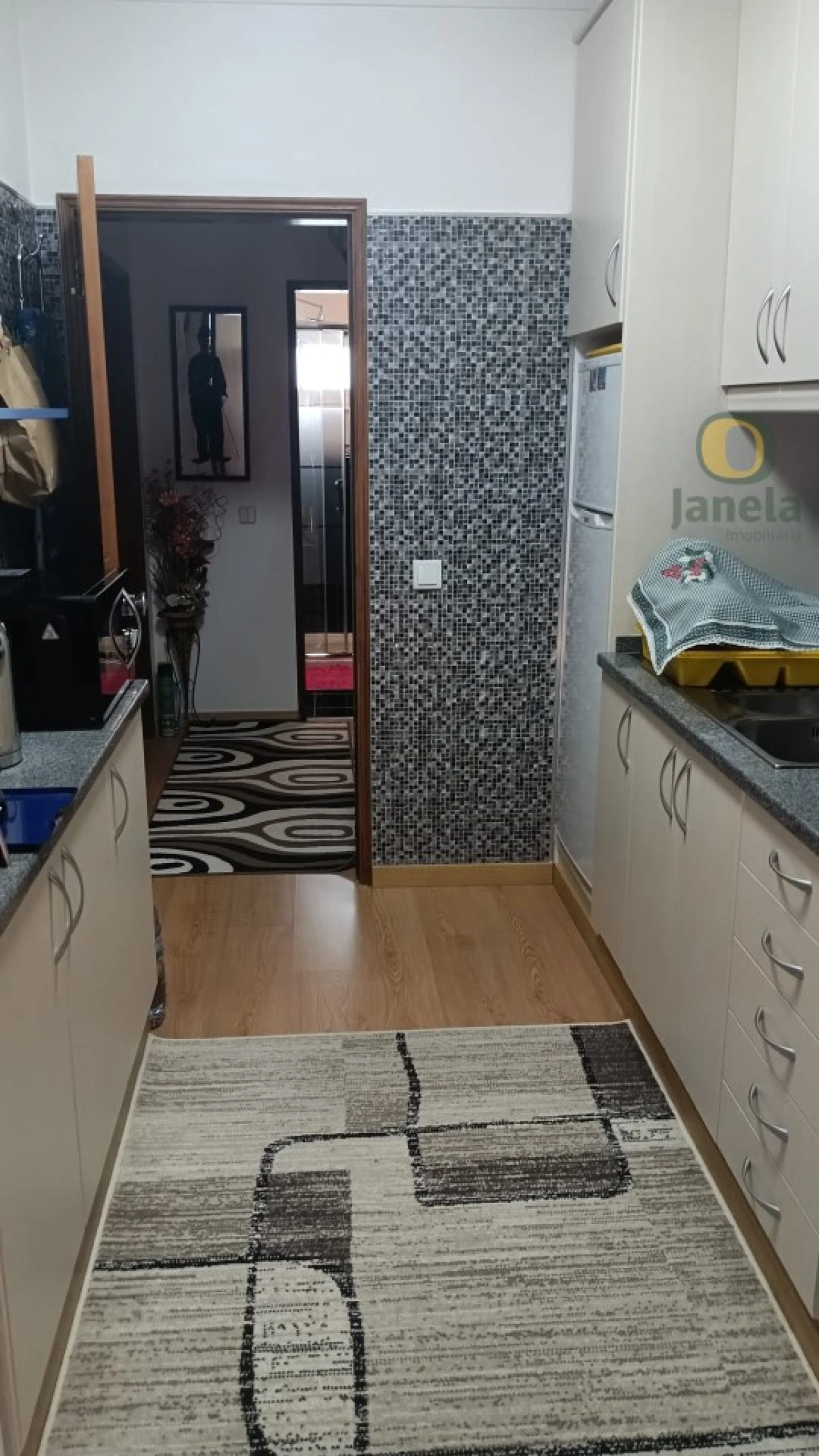 Apartamento T1 para Venda em Quarteira Foto 8