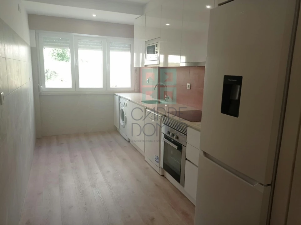Apartamento T2 para Venda em Mina de Água Foto 3