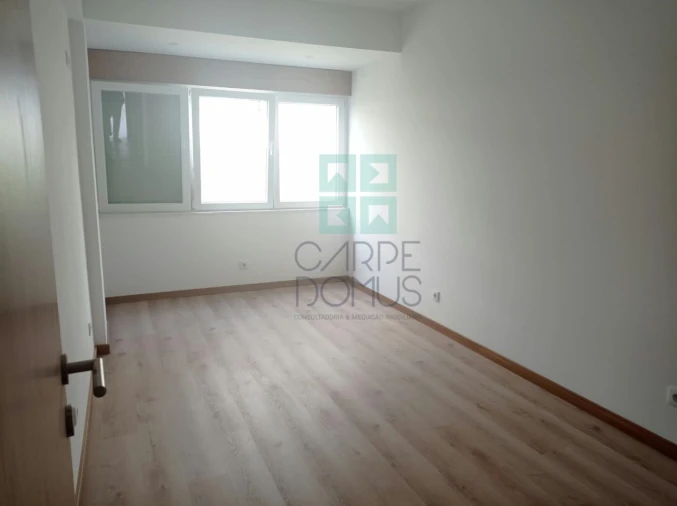 Apartamento T2 para Venda em Mina de Água Foto 14