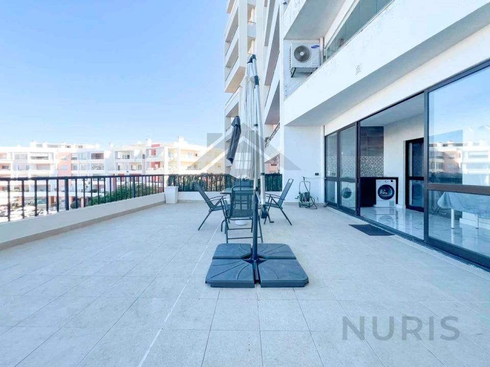 Apartamento T2 para Arrendamento em Portimão Foto 18