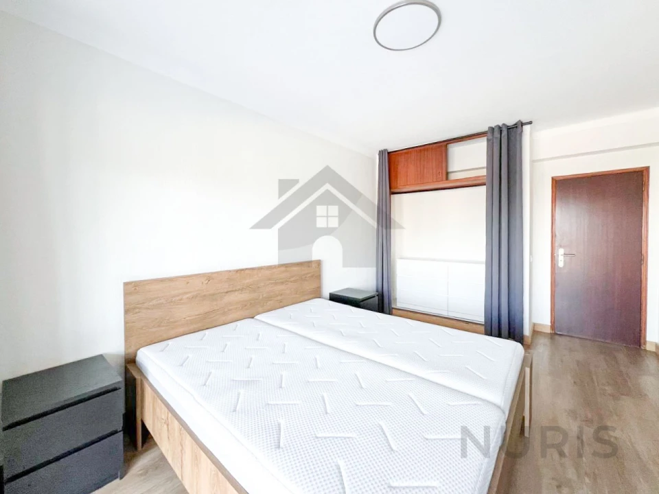 Apartamento T2 para Arrendamento em Portimão Foto 9