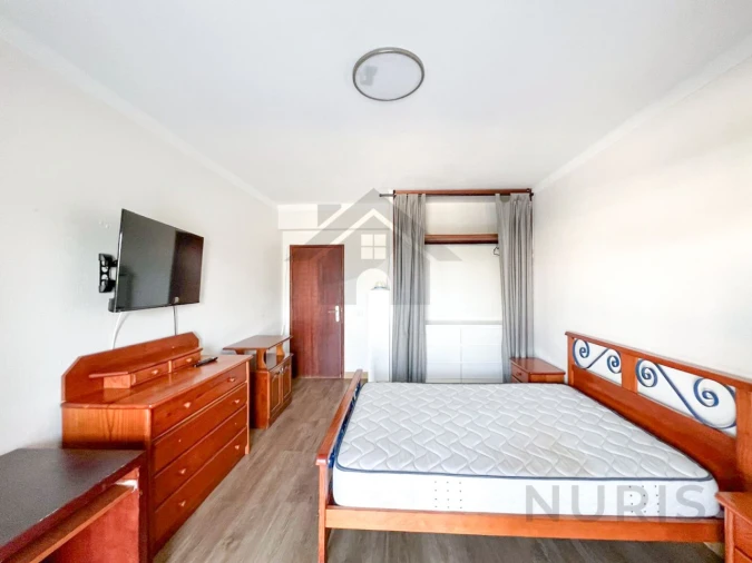 Apartamento T2 para Arrendamento em Portimão Foto 14