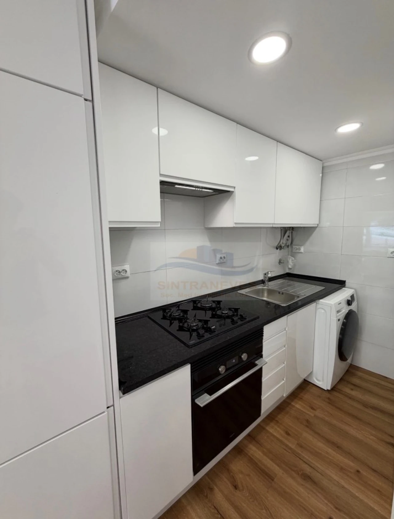 Apartamento T1 para Venda em Estrela Foto 1