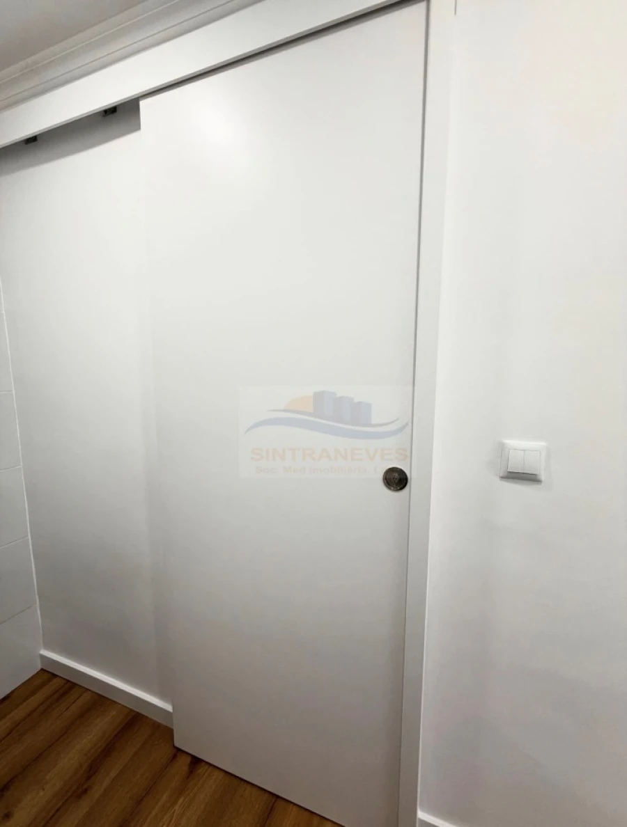 Apartamento T1 para Venda em Estrela Foto 6