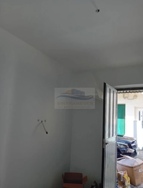 Apartamento T5 para Venda em Loures