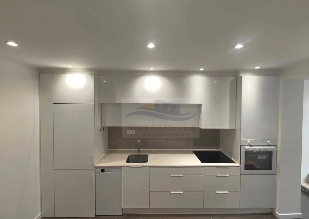 Apartamento T3 para Venda em Arroios Foto 6