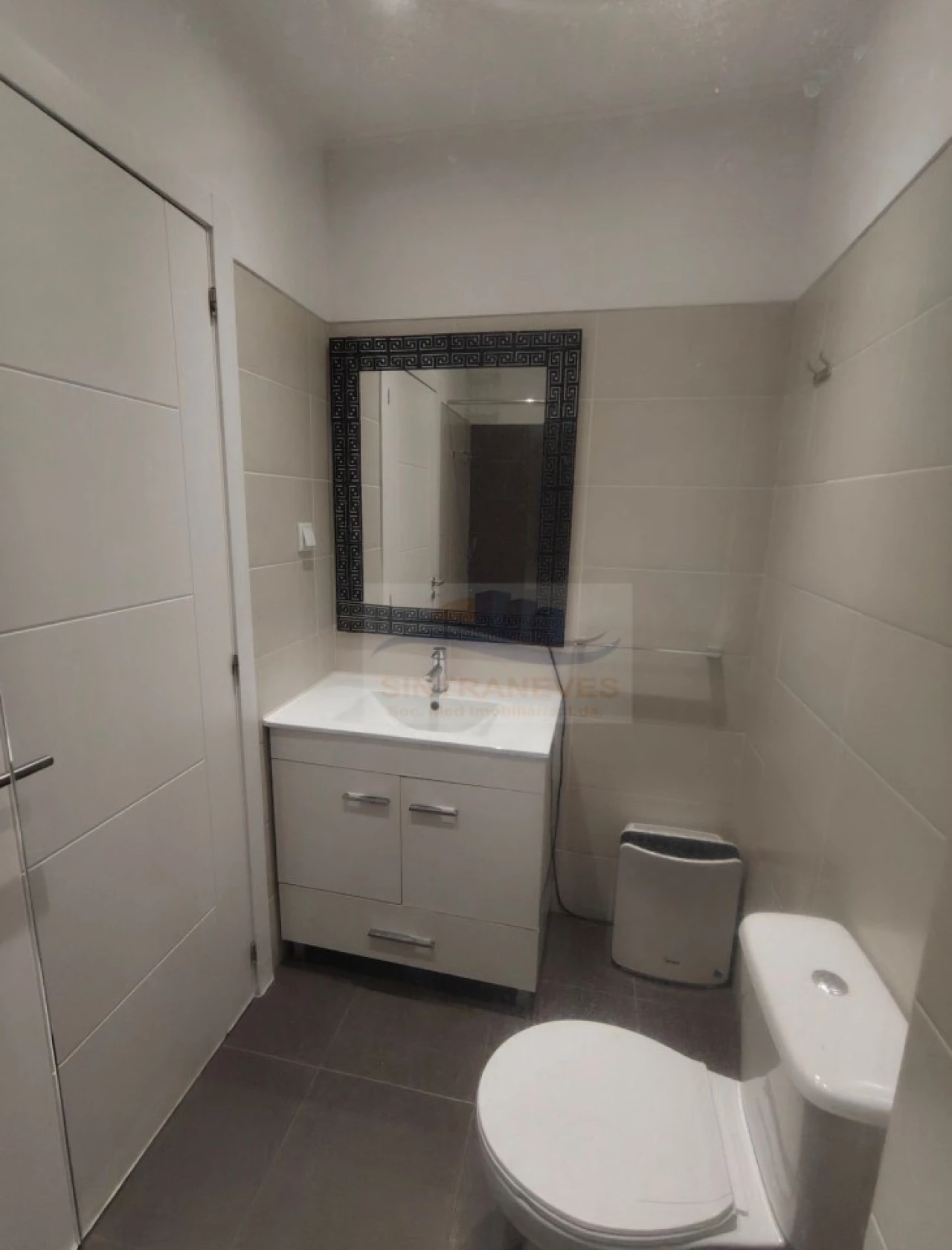 Apartamento T3 para Venda em Arroios Foto 9