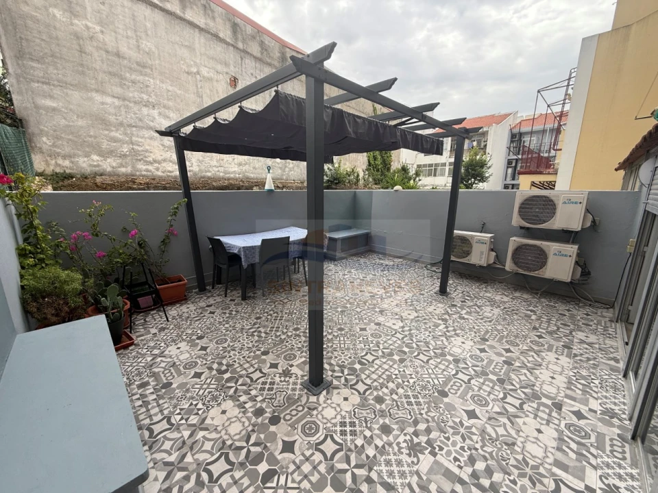 Apartamento T3 para Venda em Arroios Foto 25