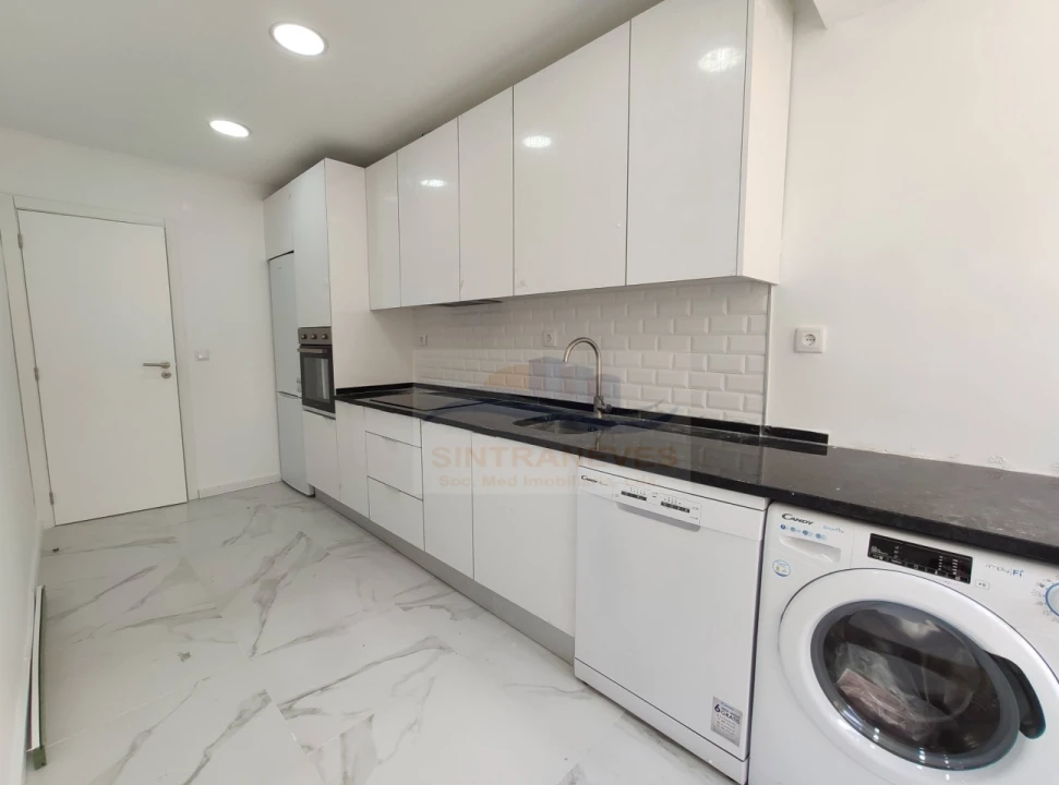 Apartamento T3 para Venda em Falagueira-Venda Nova Foto 6
