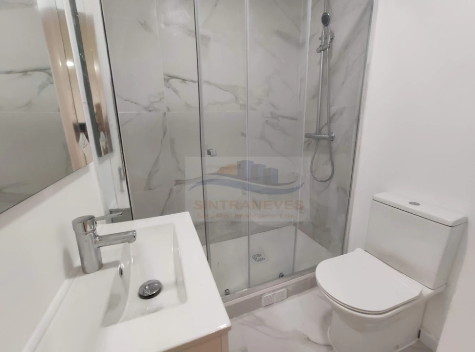 Apartamento T3 para Venda em Falagueira-Venda Nova Foto 12