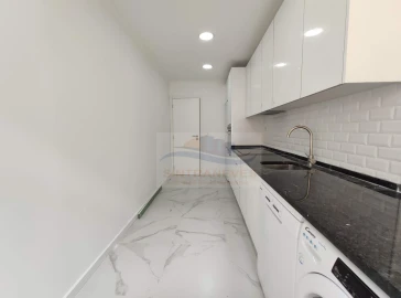 Apartamento T3 para Venda em Falagueira-Venda Nova