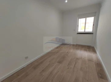 Apartamento T3 para Venda em Falagueira-Venda Nova