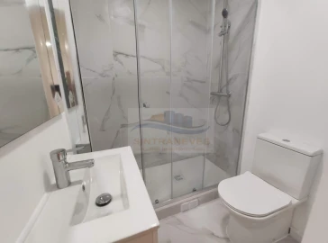 Apartamento T3 para Venda em Falagueira-Venda Nova