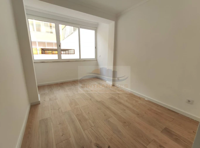Apartamento T3 para Venda em Falagueira-Venda Nova Foto 10