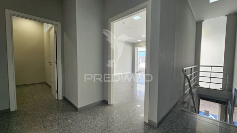 Escritório para Arrendamento em Portimão