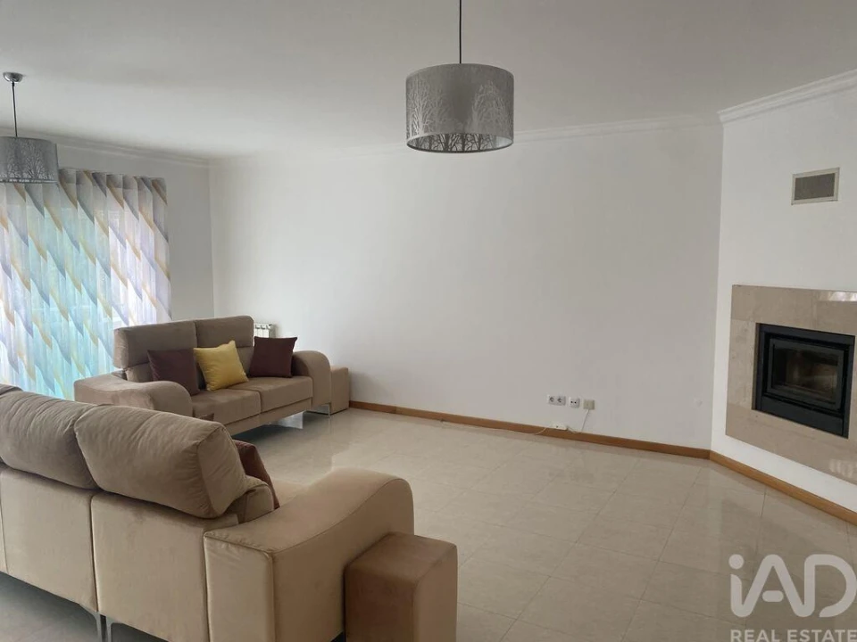Apartamento T3 para Arrendamento em Silveira Foto 1