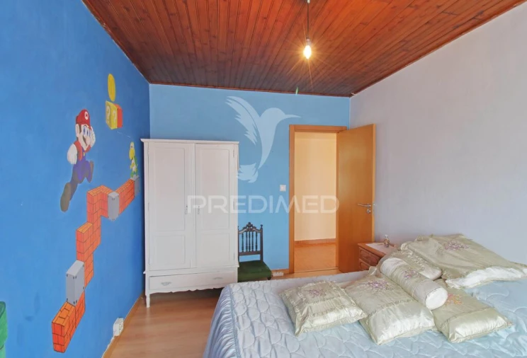 Moradia T5 para Venda em Ribeirinha Foto 17