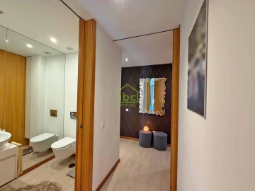 Apartamento T3 para Venda em Póvoa de Varzim, Beiriz e Argivai