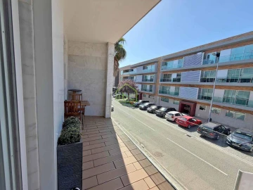 Apartamento T3 para Venda em Póvoa de Varzim, Beiriz e Argivai
