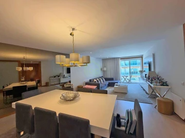 Apartamento T3 para Venda em Póvoa de Varzim, Beiriz e Argivai