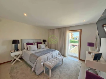 Apartamento T3 para Venda em Póvoa de Varzim, Beiriz e Argivai