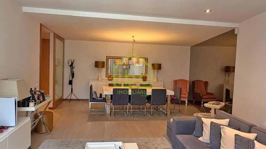 Apartamento T3 para Venda em Póvoa de Varzim, Beiriz e Argivai